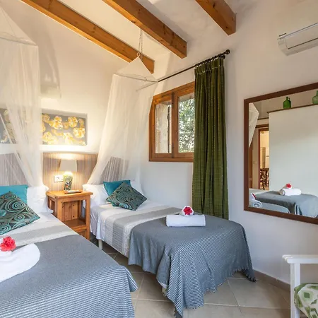 בית נופש Llosia By Sunvillas Mallorca פוינסה