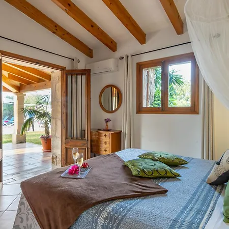 Llosia By Sunvillas Mallorca פוינסה